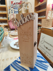 Caja de vino personalizada.